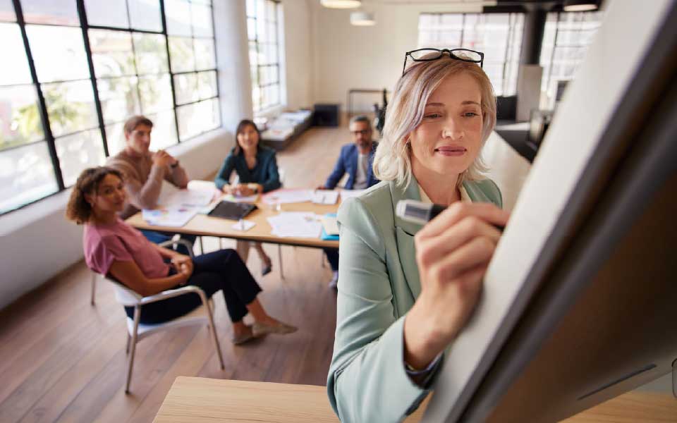 Caught in the Crossfire: Balancing Cost Efficiency and Analytical Rigor
