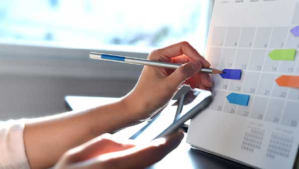 services-benefits-human-resources-2027-hr-compliance-calendar-tab