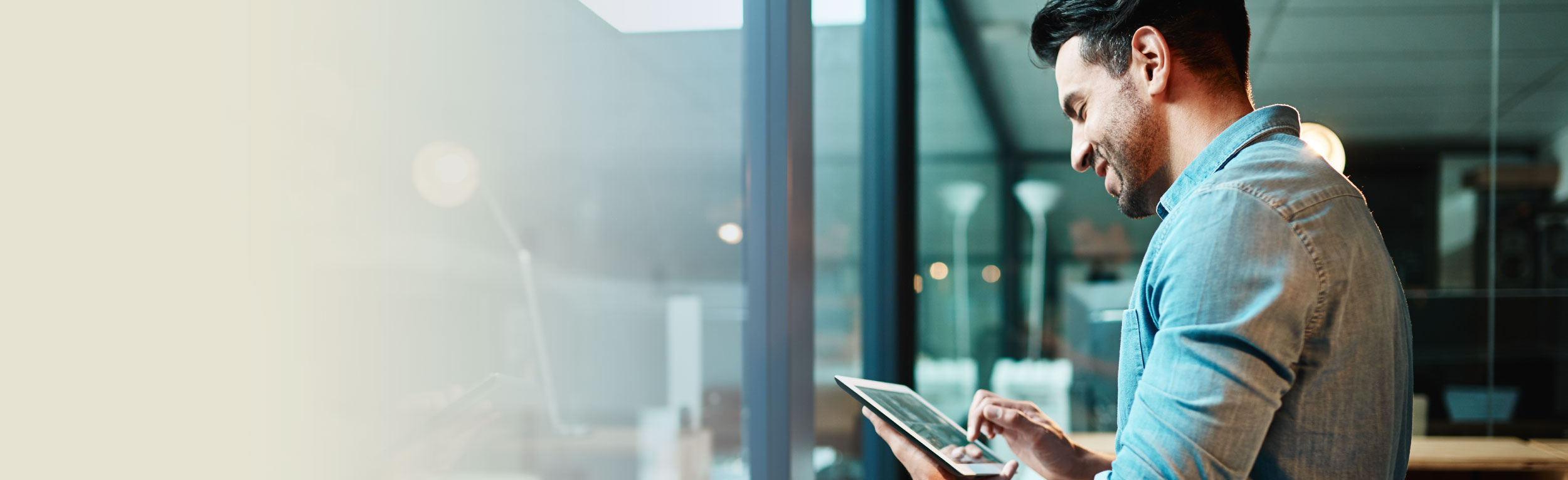 services-managing-operational-costs-header