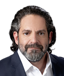 speaker-adam-handfinger